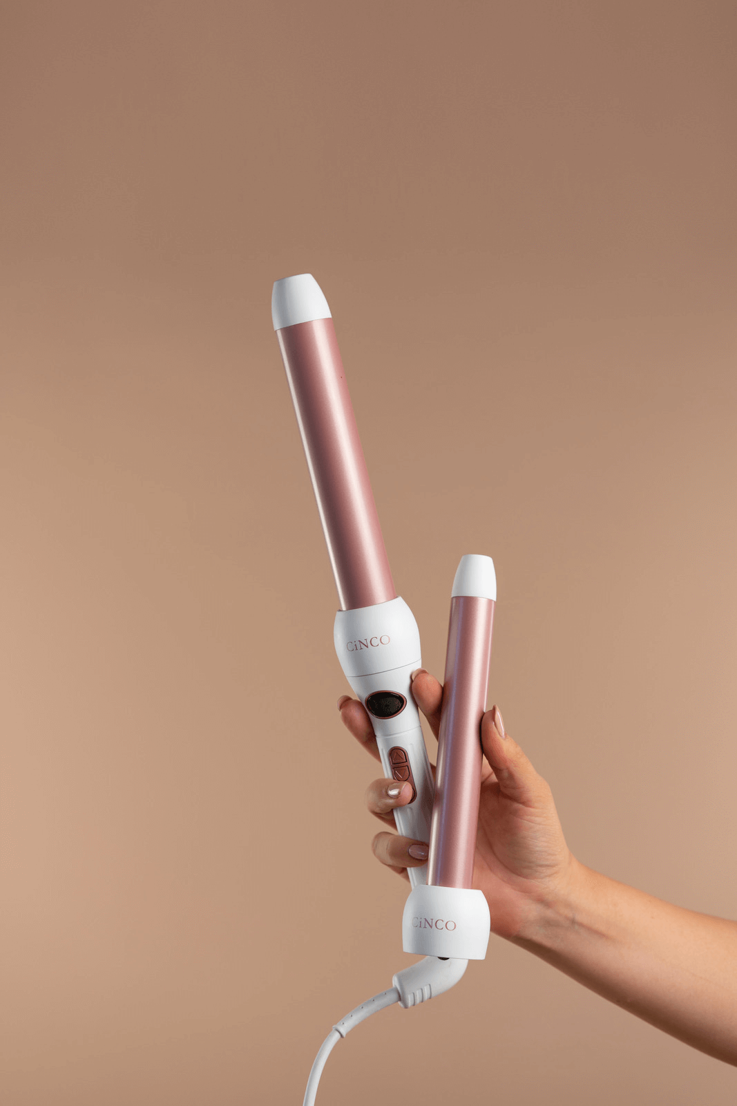 A photo of the best hair styling wand for curly hair, BY CINCO